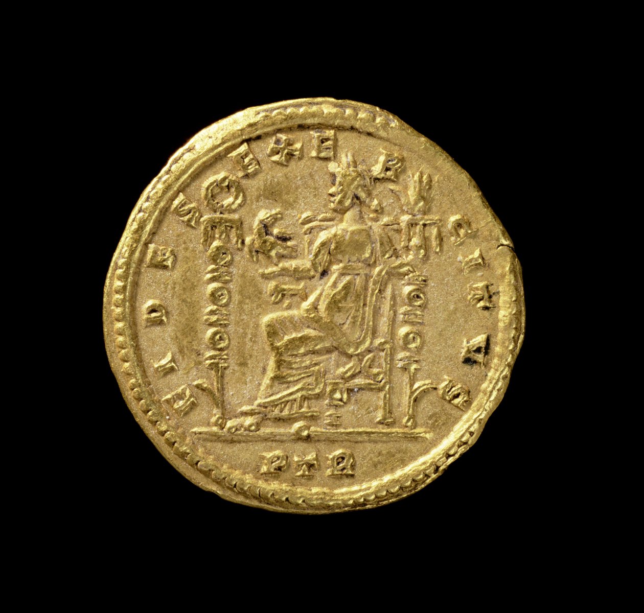 Solido (rovescio) di Costantino I, il Grande (306-337 d.C.) raffigurante Fides seduta a sinistra sul trono. Iscrizione: FIDES EXERCITVS da Roman