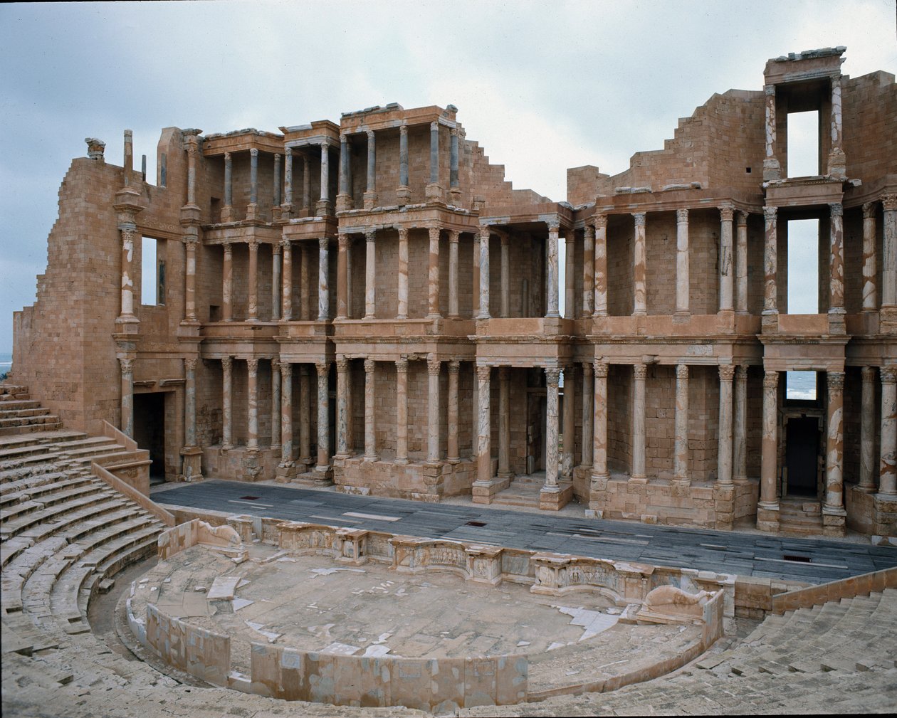 Scena del teatro romano, II-III secolo da Roman