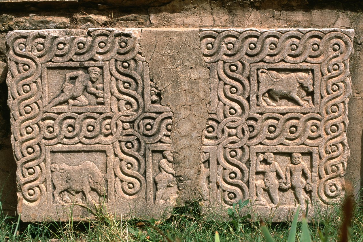 Frammento architettonico con decorazione scolpita, Alto Periodo Imperiale da Roman Imperial Period