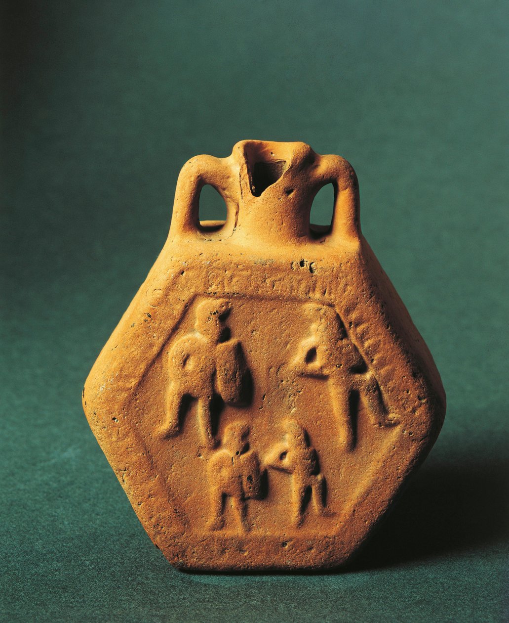 Fiaschetta rappresentante gladiatori, Emilia-Romagna (ceramica) da Roman Roman