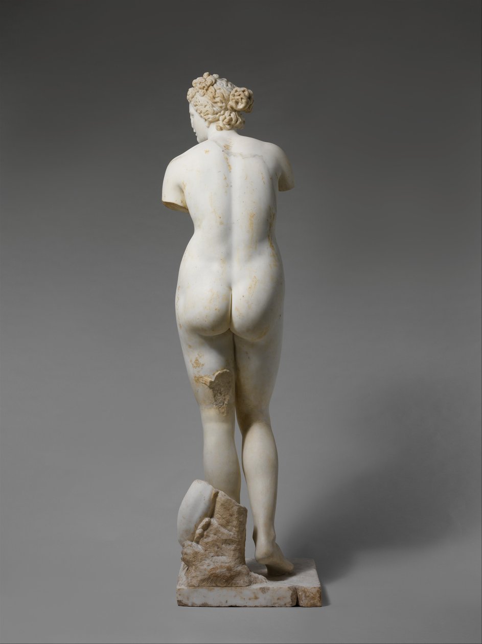 Statua di Afrodite da Roman Roman