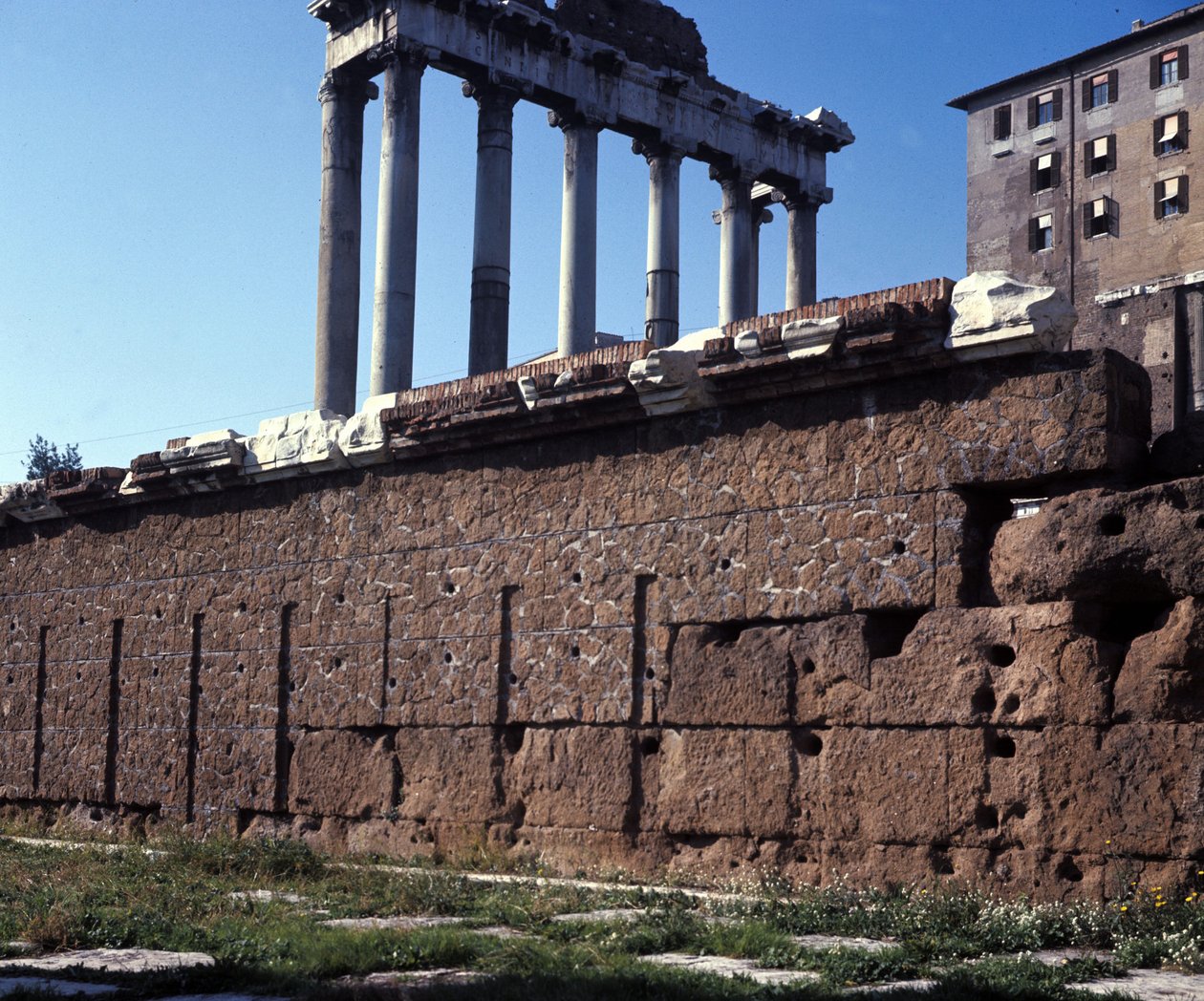 I Rostri del Foro Romano. Roma da Roman Roman