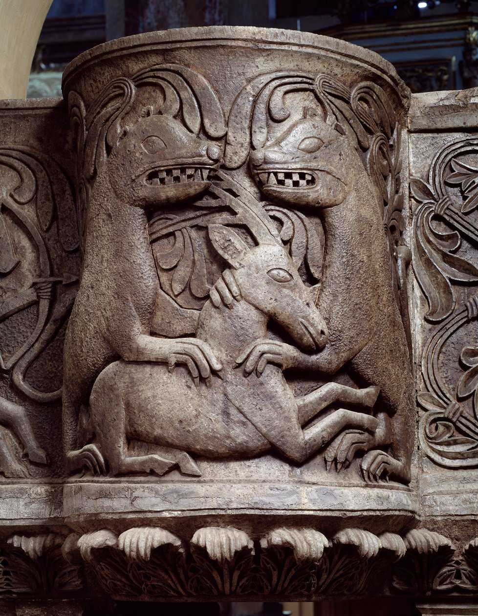 Animali in lotta (dettaglio) da Romanesque