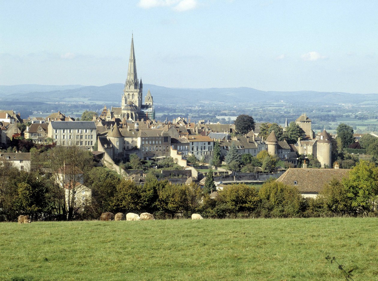 Veduta della città di Autun e della Cattedrale di San Lazzaro da Romanesque