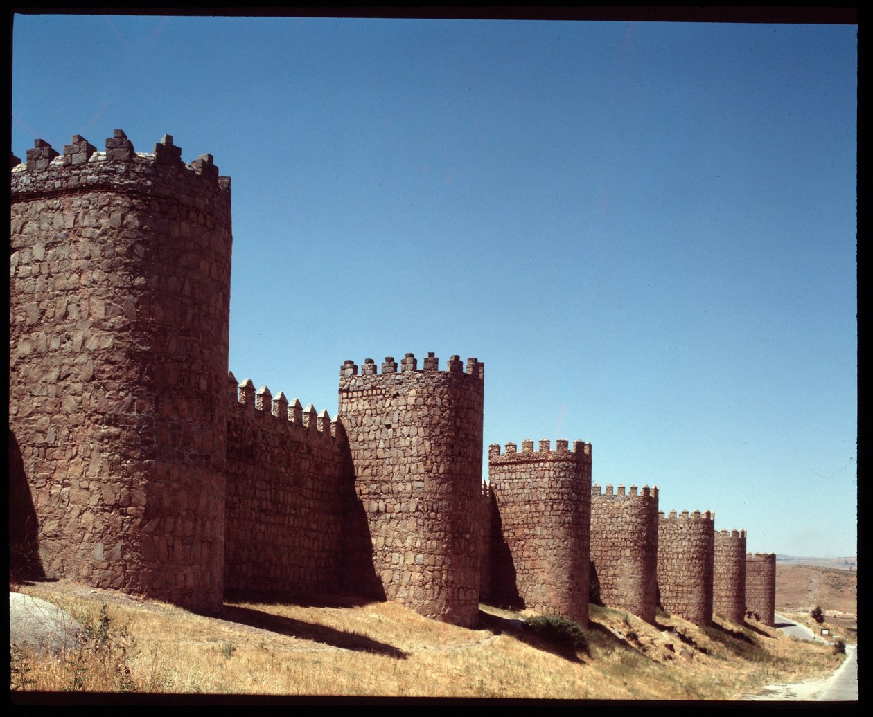Vista delle mura di Avila, Spagna da Romanesque