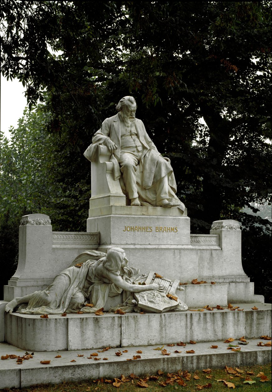 Monumento in omaggio al compositore tedesco Johannes Brahms (1833-1897) diretto da Rudolf von Weyr (1847-1914). Ressel Park, Vienna, Austria da Rudolf von Weyr