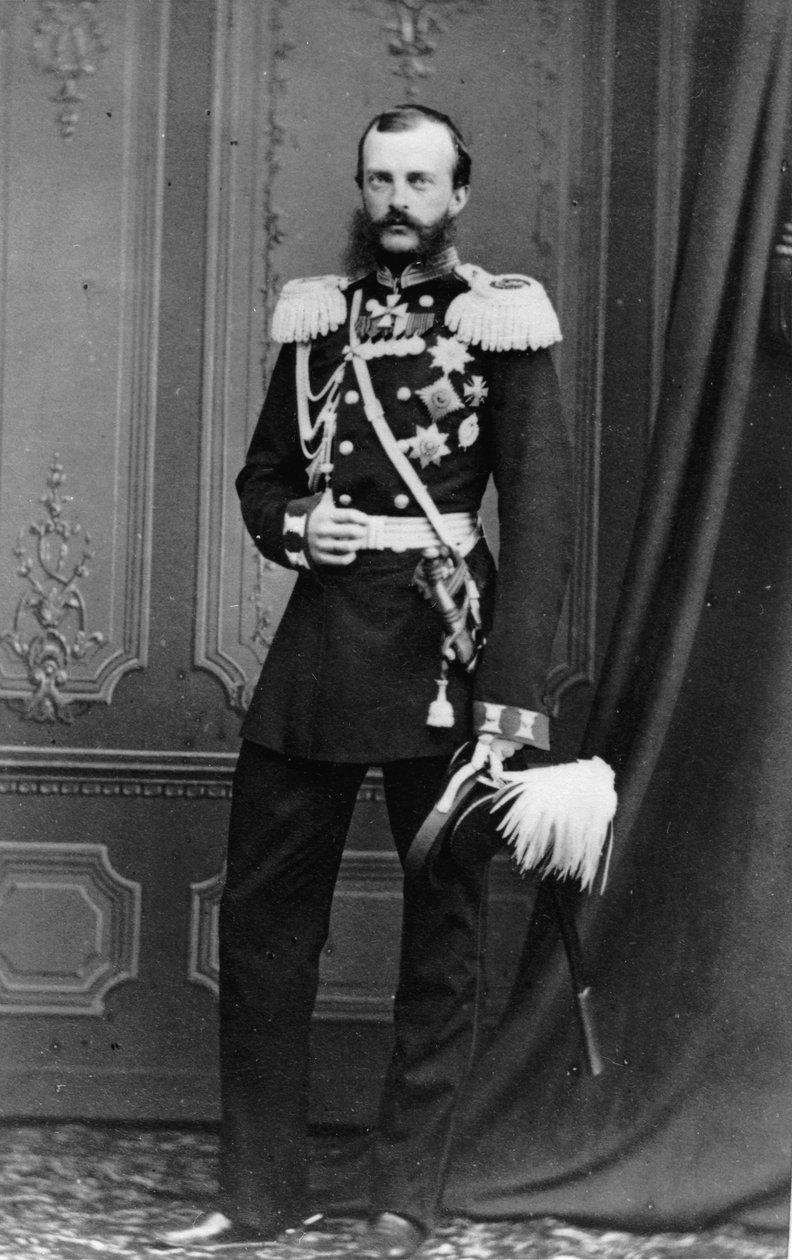 Ritratto del granduca Michele Nikolaevich di Russia, dallo studio di E. Westly und Co. da Russian Photographer