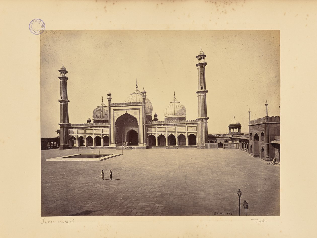 Delhi; la Jumma Musjid, la moschea e il cortile quadrangolare da Samuel Bourne