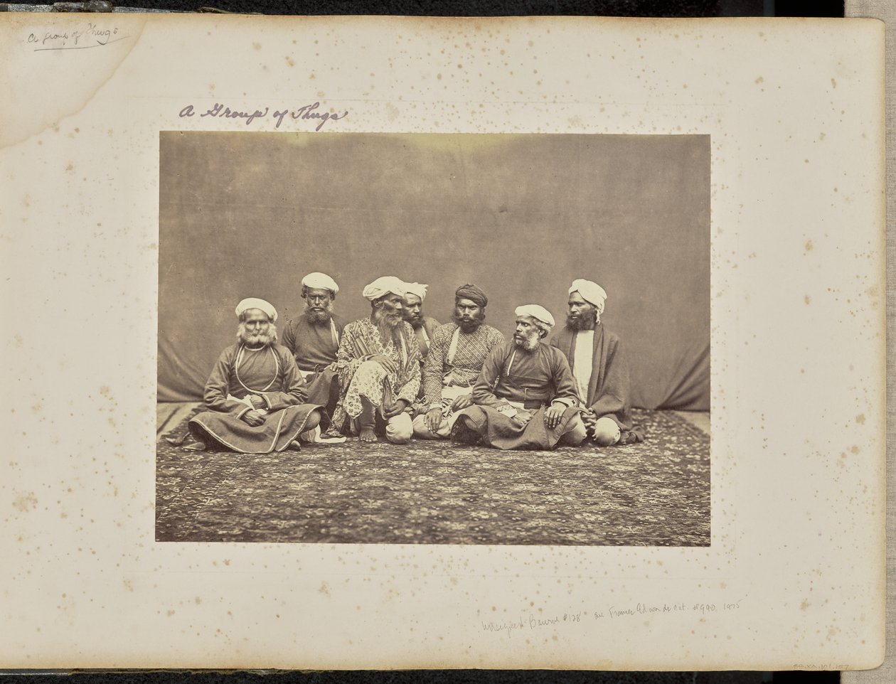 Simla; gruppo di thug da Samuel Bourne