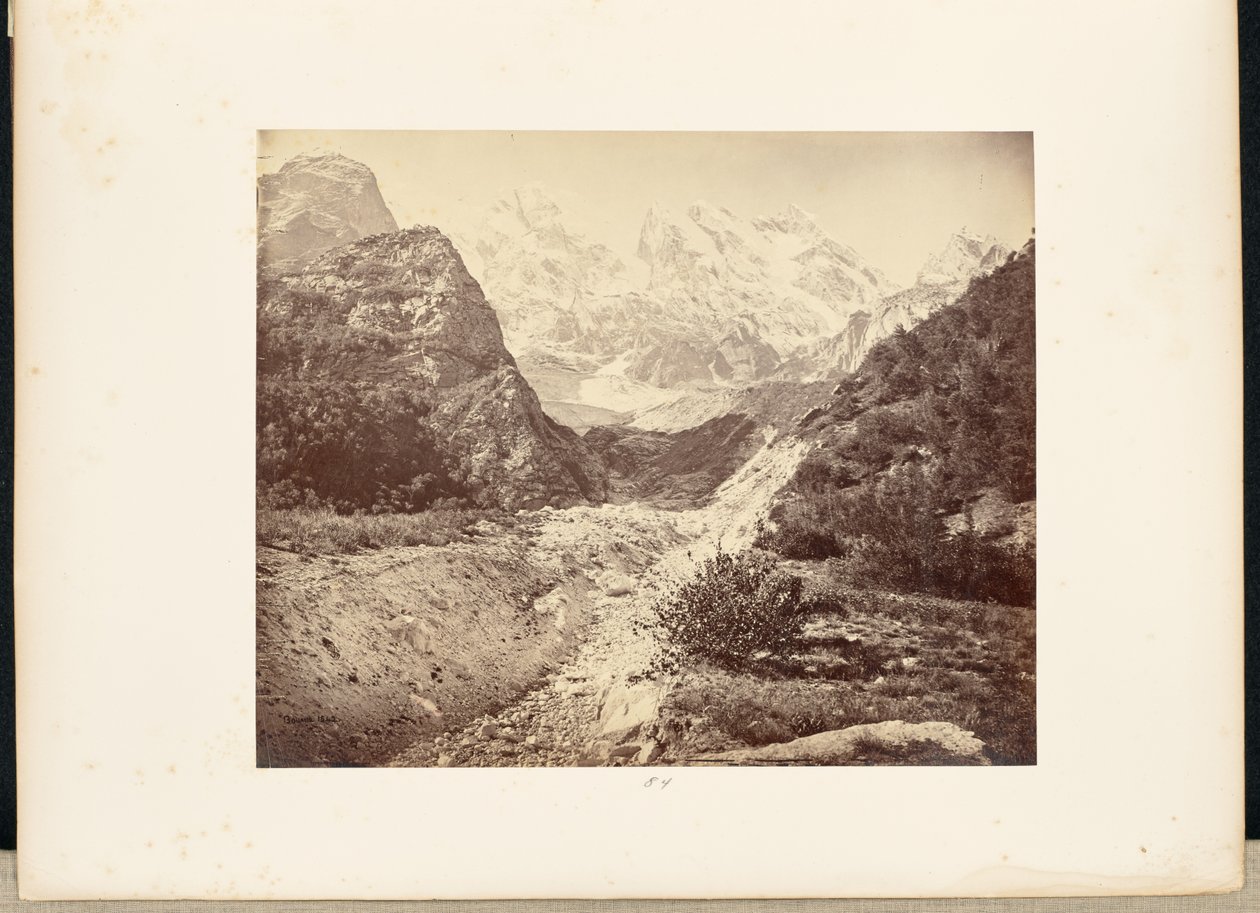 Cime innevate vicino al ghiacciaio Gangotri da Samuel Bourne