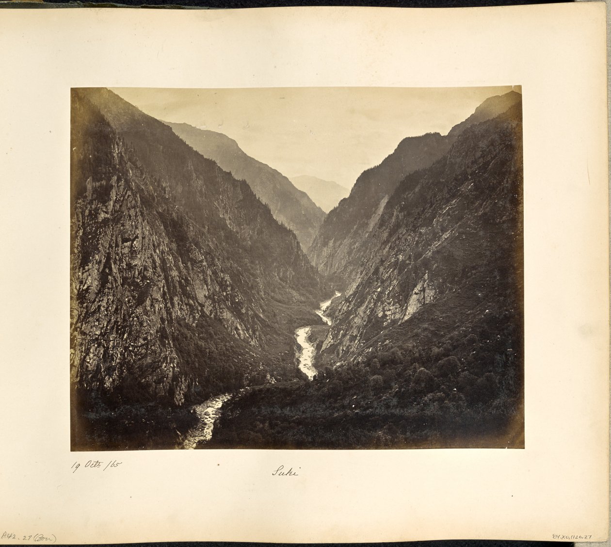 La valle del Gange, vista dal villaggio di Suki, di sera da Samuel Bourne
