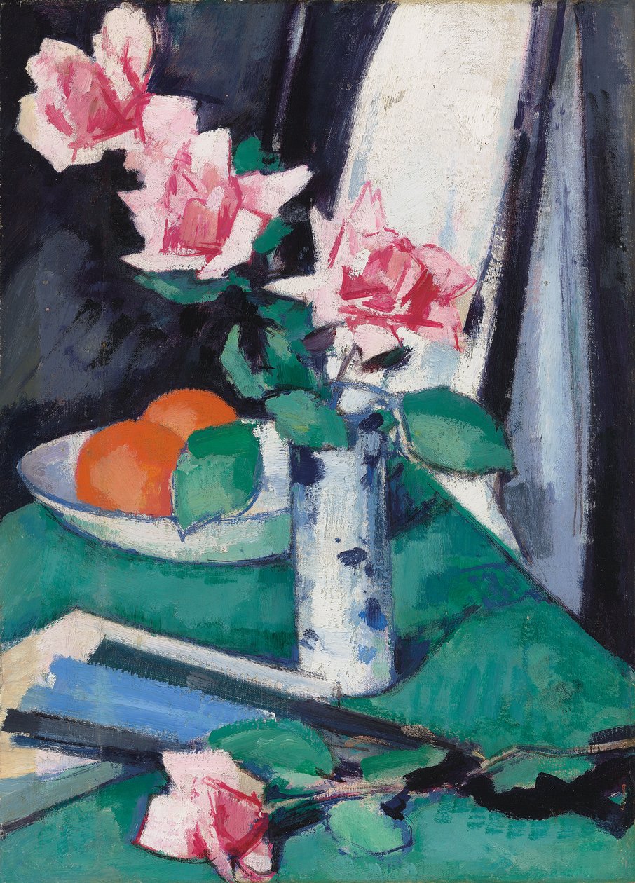 Natura morta con rose rosa e arance in un vaso blu e bianco da Samuel John Peploe