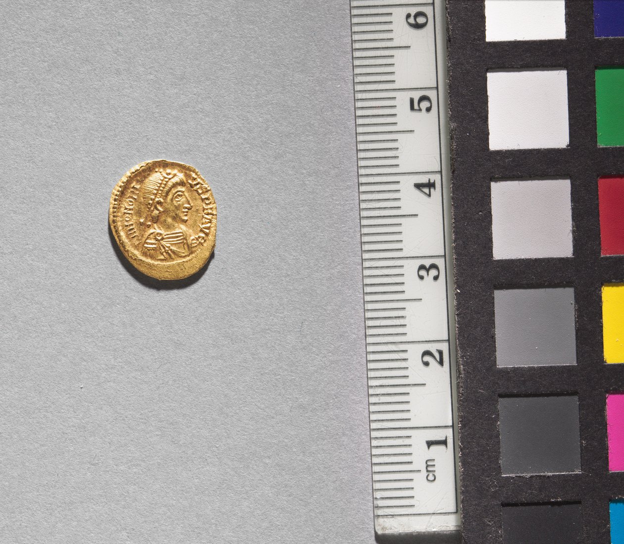 Solidus di Arkadios (dritto), 395-408 (oro) da School Byzantine