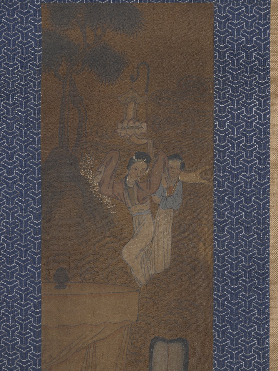 Cinque donne in processione da School Chinese