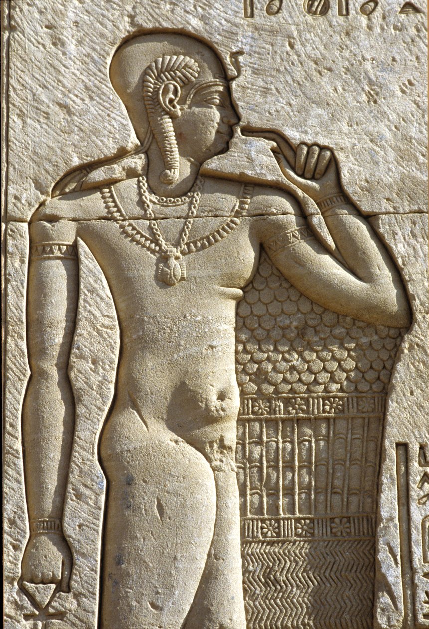 Antico Egitto, pittura/scultura murale, Ihy, figlio di Amon e Mut, Tempio di Hathor, Dendera (foto) da School Egyptian