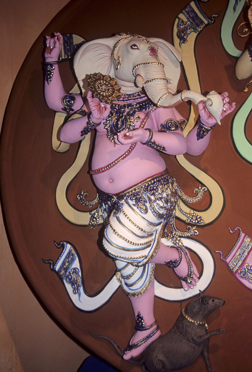 Idolo del dio elefante Ganesh da School Indian