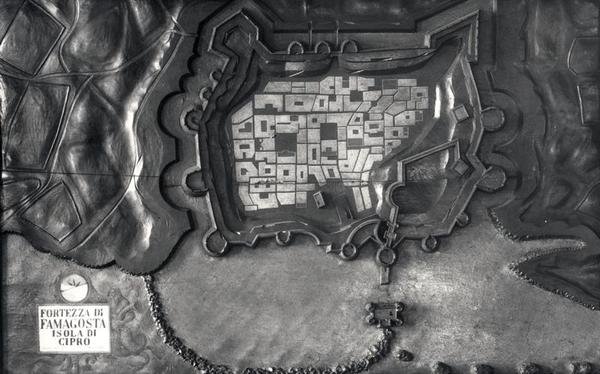 Mappa in rilievo della fortezza di Famagosta sull