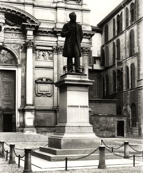 Monumento ad Alessandro Manzoni (1785-1873) da School Italian