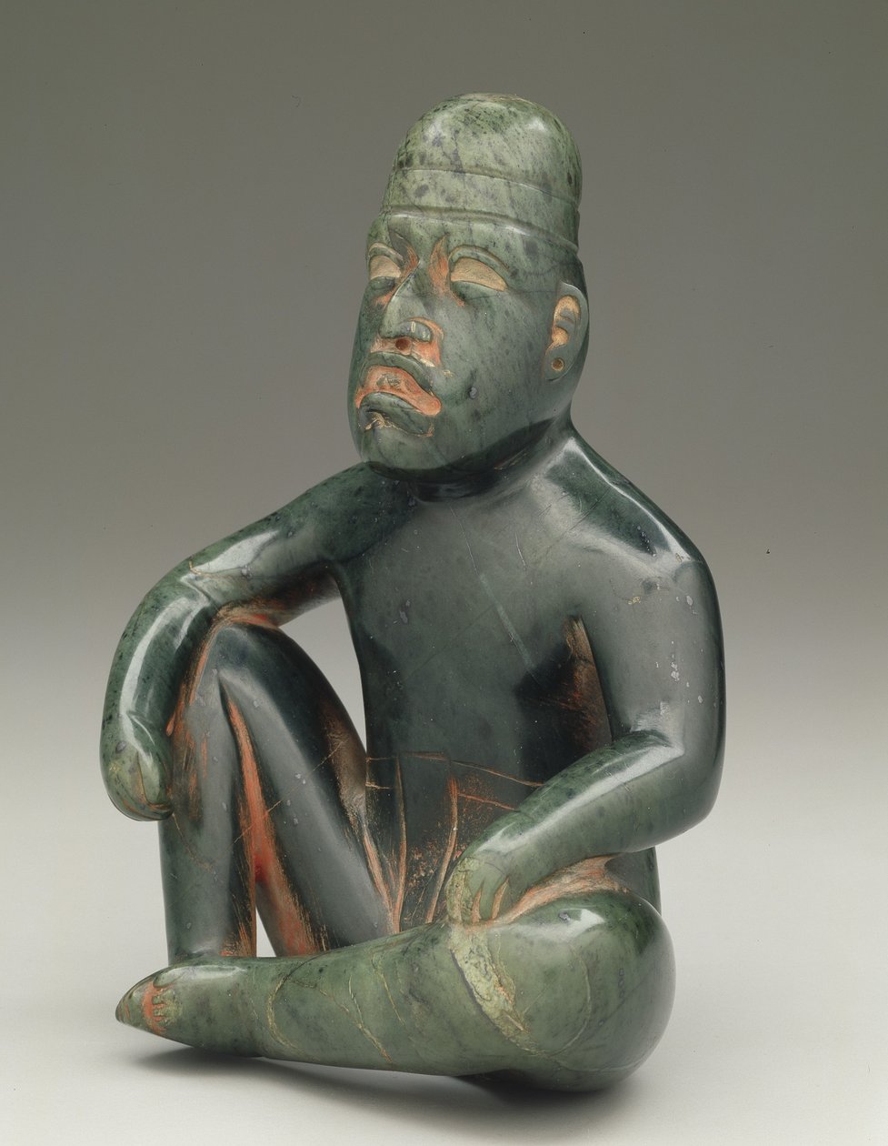 Figura seduta con ginocchio sollevato, Olmeca delle Highlands, San Martin Texmelucan da School Mexican