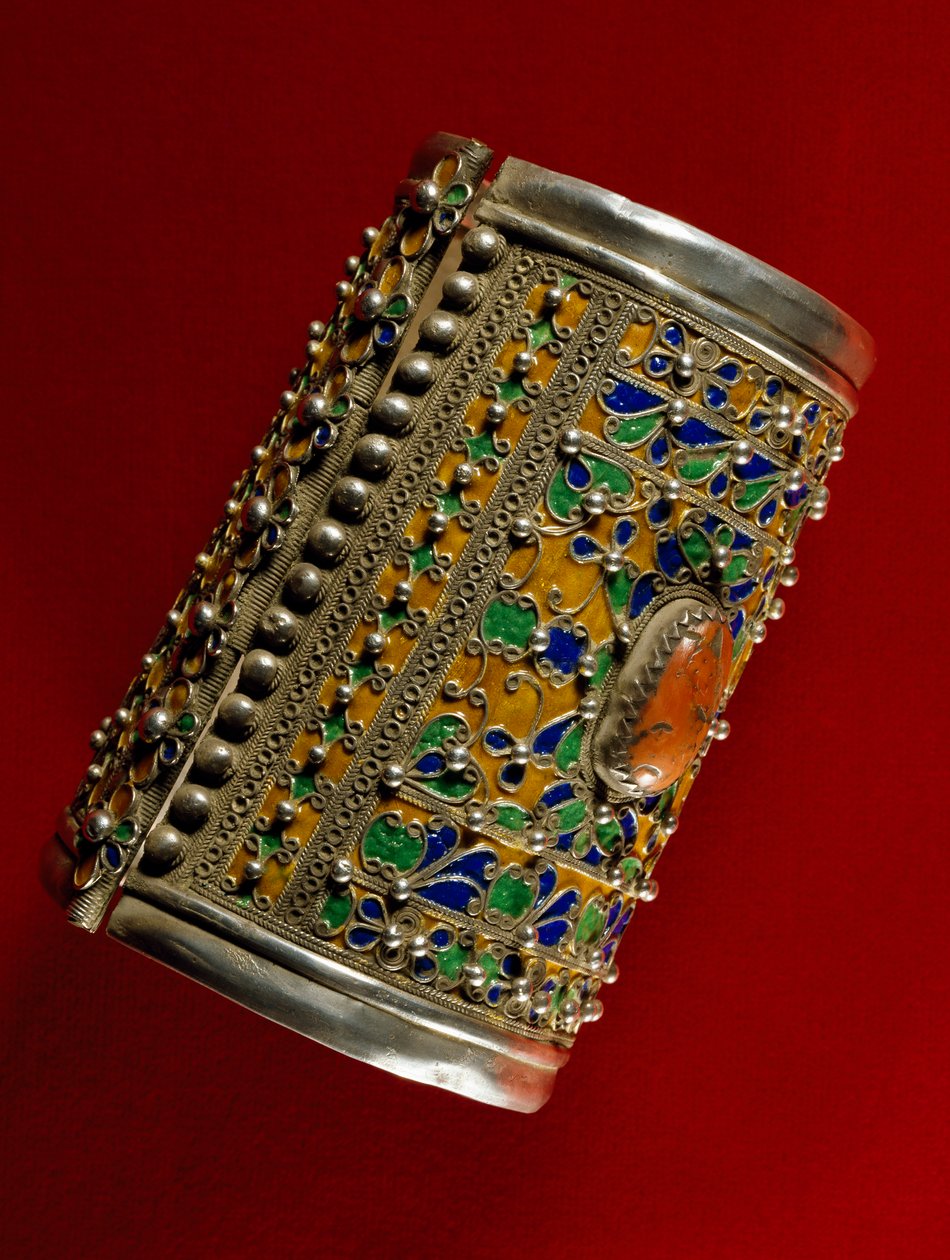 Bracciale in corallo, argento e smalto, Marocco da School Moroccan