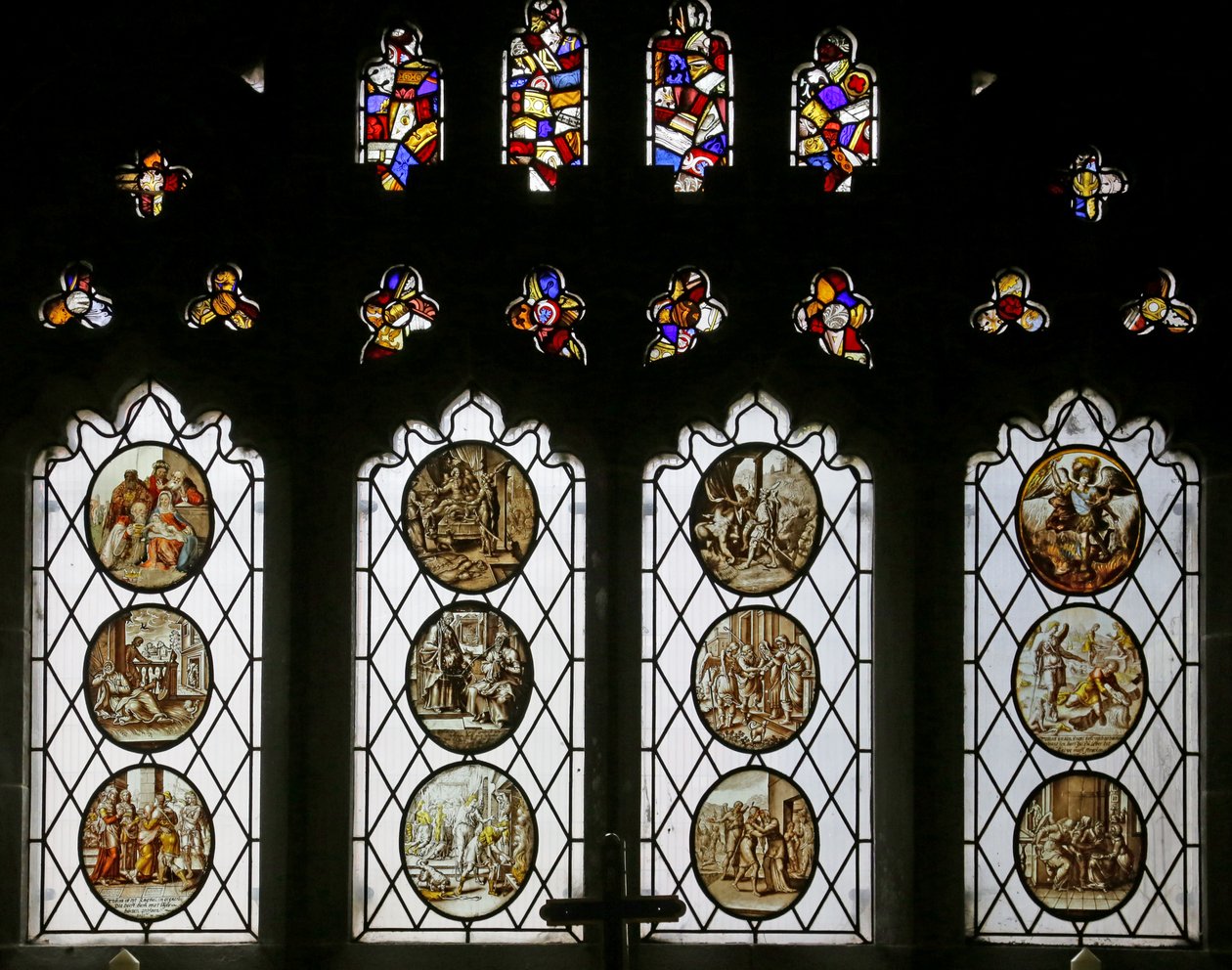 Reset Femish roundels da School Netherlandish