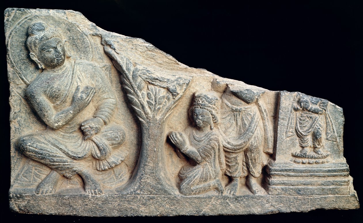 Dettaglio di un fregio in rilievo che raffigura un Buddha seduto con oranti, stile greco-buddhista, da Taxila, Pakistan da School Pakistani