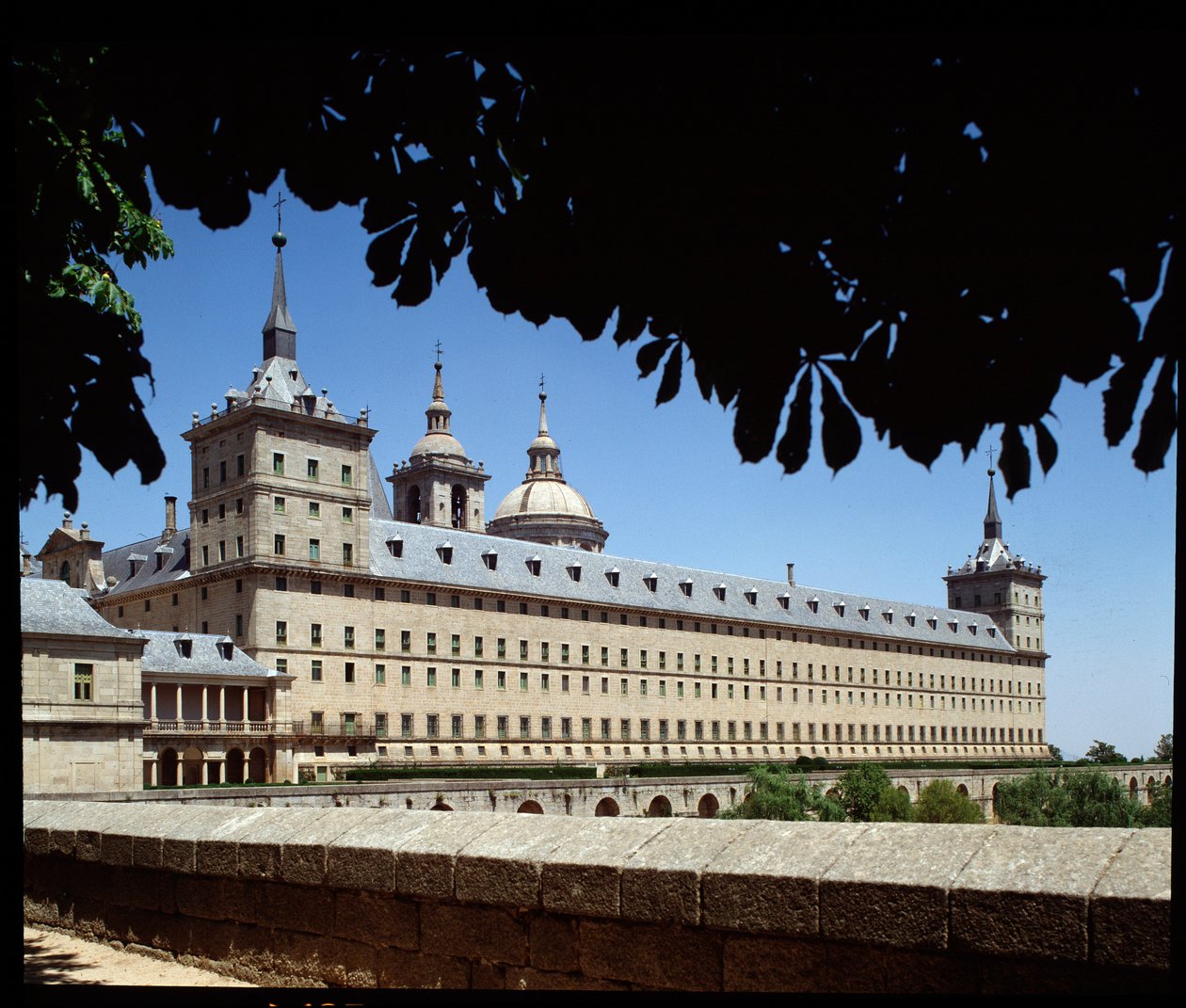 Vista del Sito Reale da School Spanish