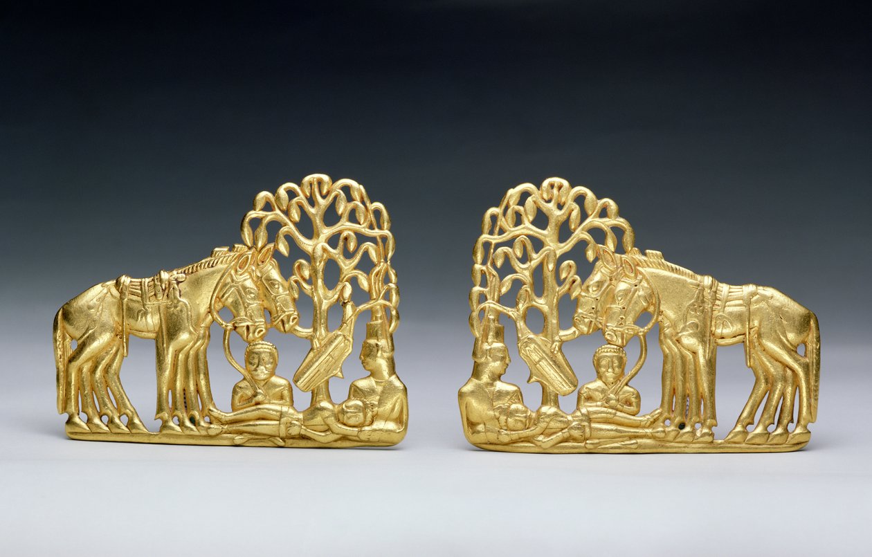 Coppia di Fermagli per Cintura con tre figure, dalla Collezione Siberiana di Pietro I, dall