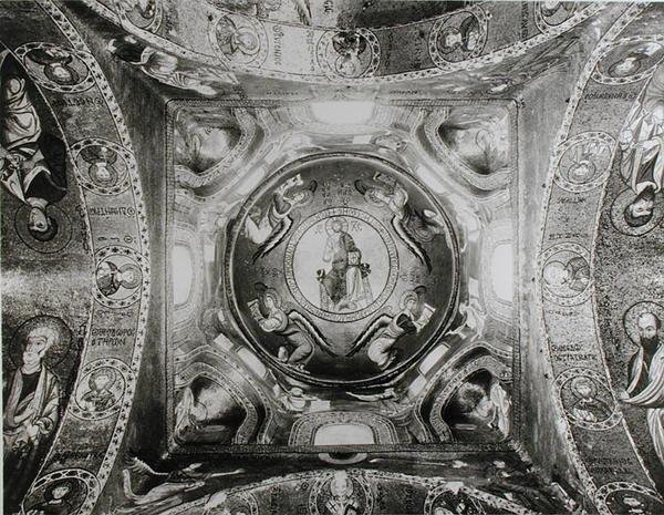 Dettaglio della Cupola con il Cristo Pantocratore al Centro da Sicilian School