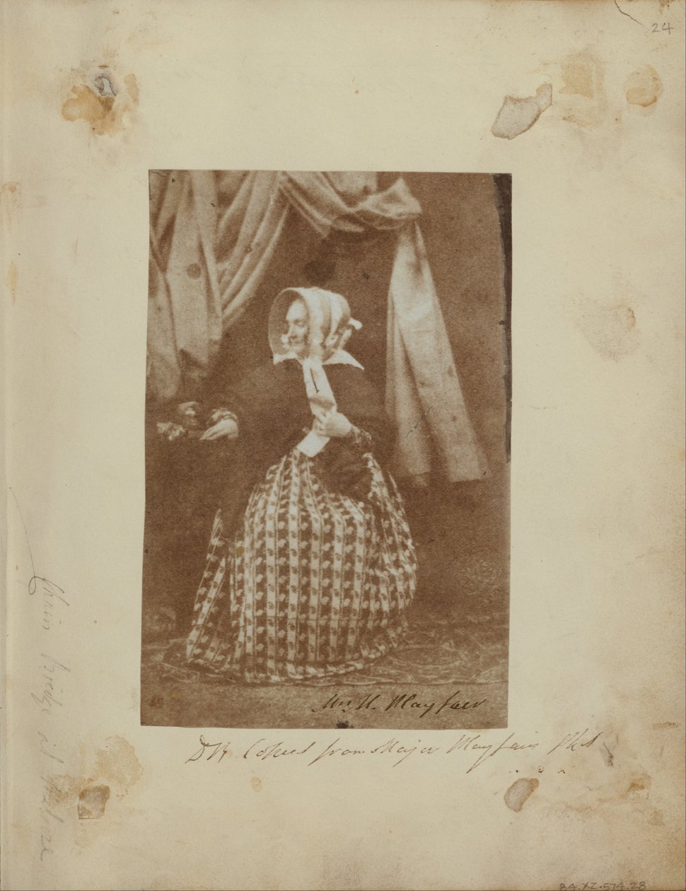 Signora Hugh Playfair da Sir Hugh Lyon Playfair