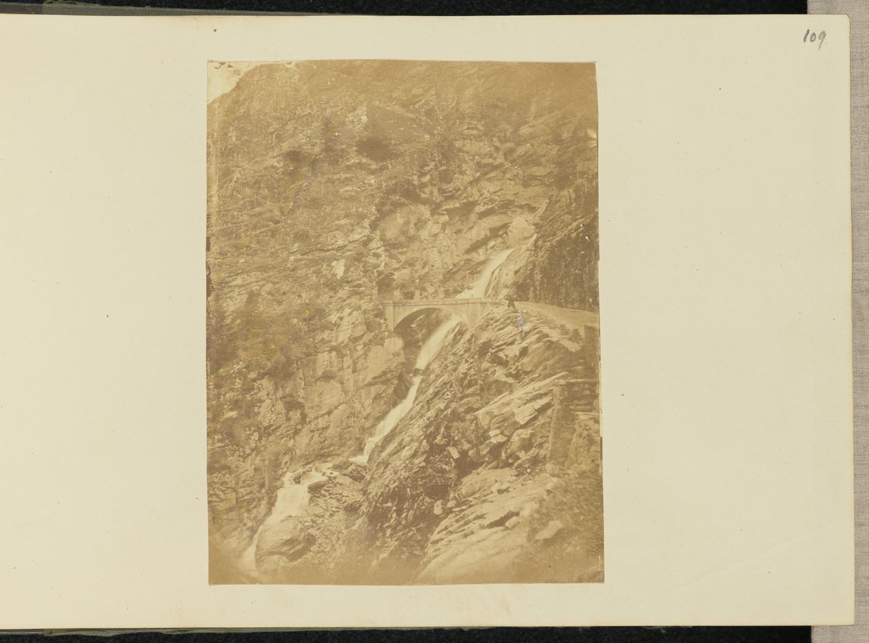 [Cascata di montagna] da Sir John Joscelyn Coghill