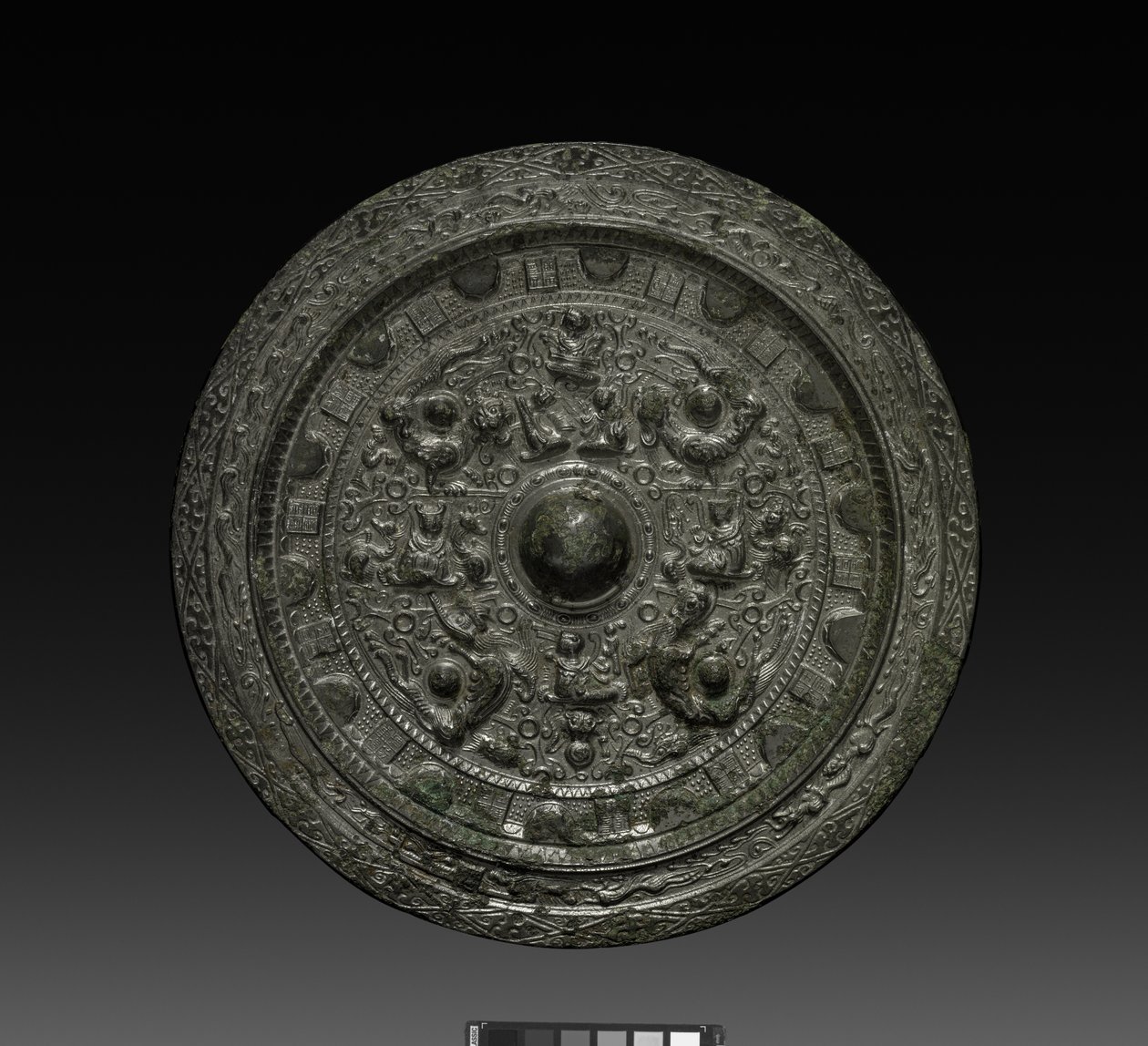 Specchio con Xiwangmu, c.317-400 (bronzo) da Six Dynasties Chinese School