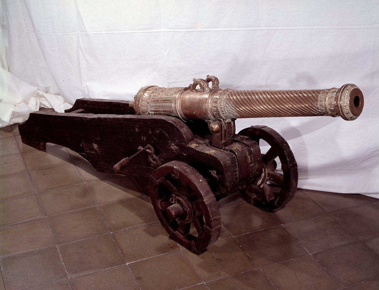 Cannone di bronzo di Francisco Ballesteros da Spanish School