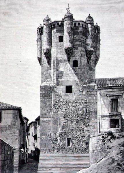 La torre del custode delle chiavi, costruita c.1480 in Plazuela de Menores, Salamanca da Spanish School