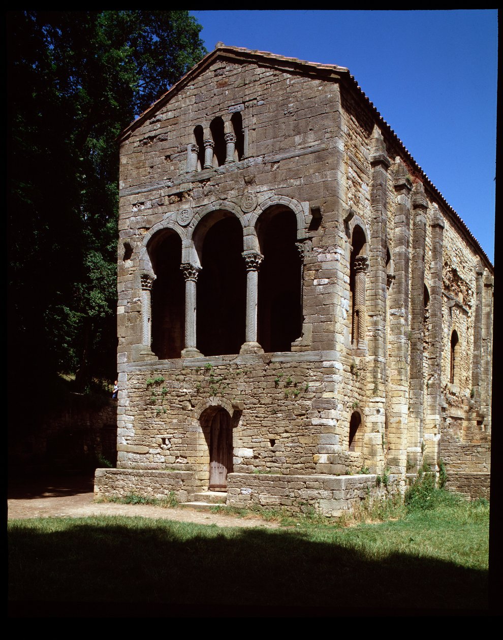 Vista della chiesa di Santa Maria da Spanish School