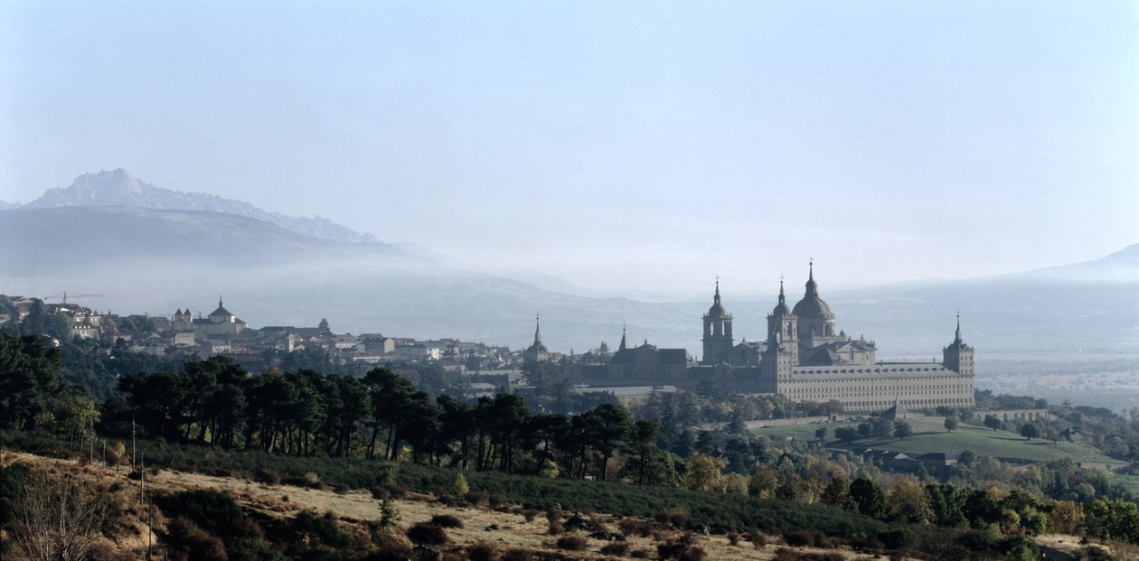 Veduta del Monasterio de San Lorenzo de El Escorial da Spanish School