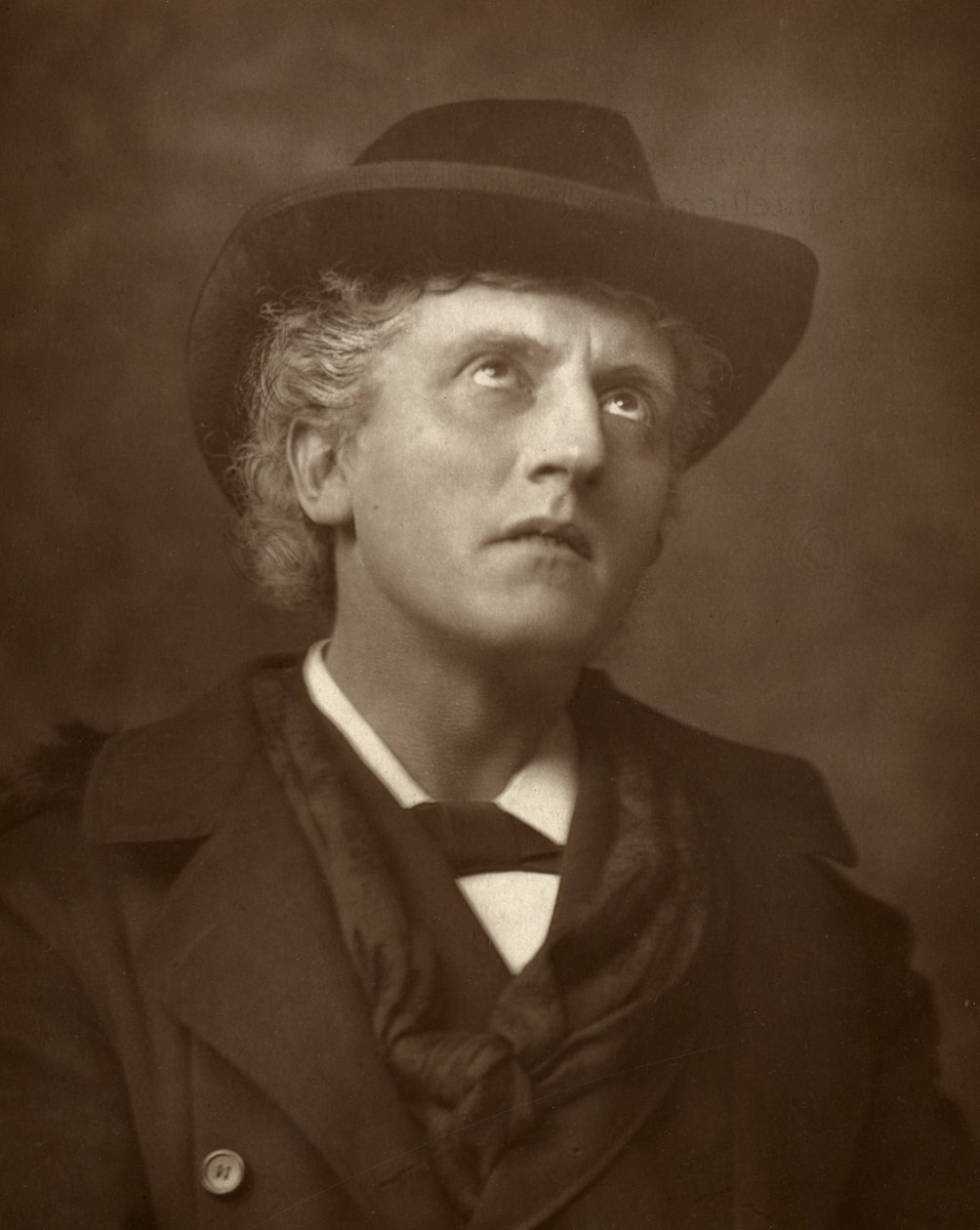 Wilson Barrett, attore britannico, direttore teatrale e drammaturgo, 1883 da St James