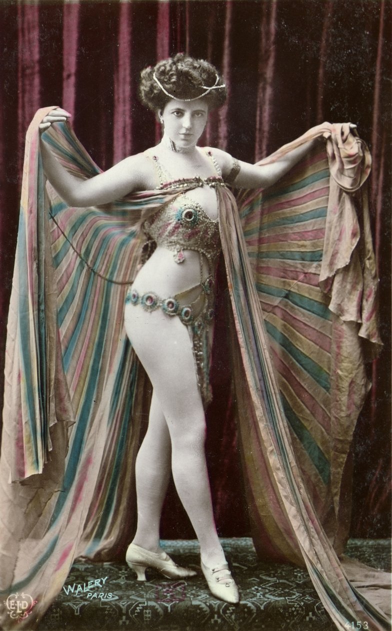 Cartolina che raffigura una danzatrice orientale da Stanislaus Walery
