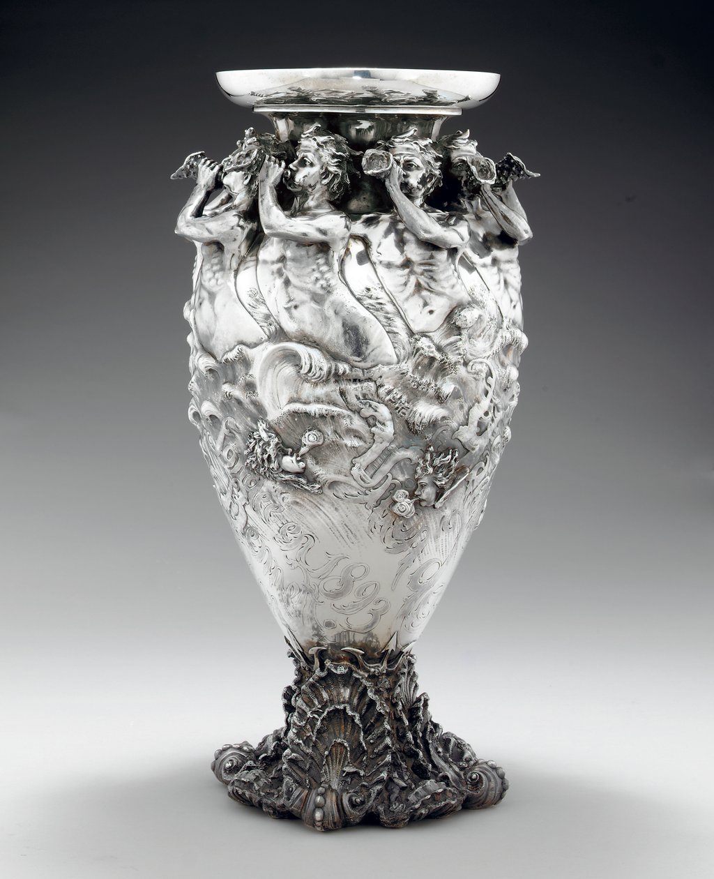 Coppa Ogden Goelet e James Gordon Bennett: un trofeo di yachting da Studios Tiffany