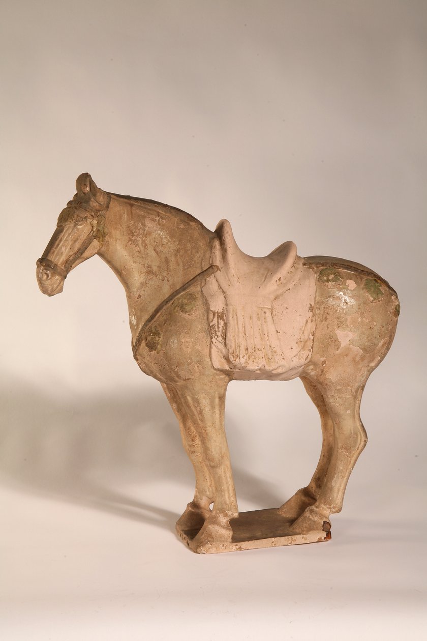 Cavallo, da una tomba a Gongxian, Provincia di Henan, 700-750 da Tang Dynasty Chinese School
