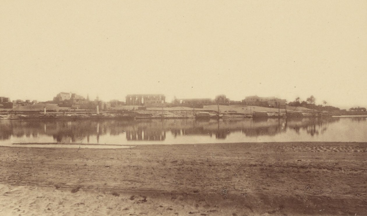 [Panoramica di Luxor dalla riva opposta] da Théodule Devéria