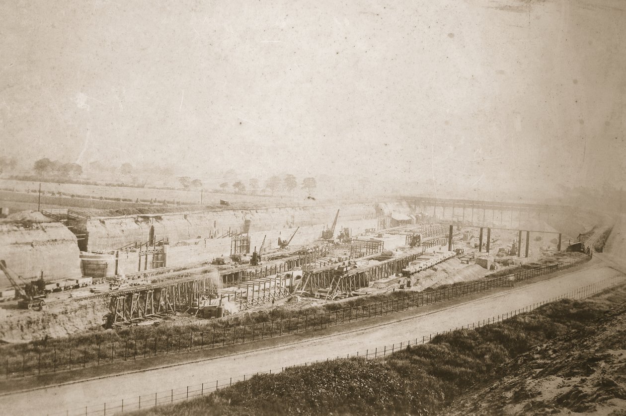 Costruzione delle chiuse di Latchford, vista dall