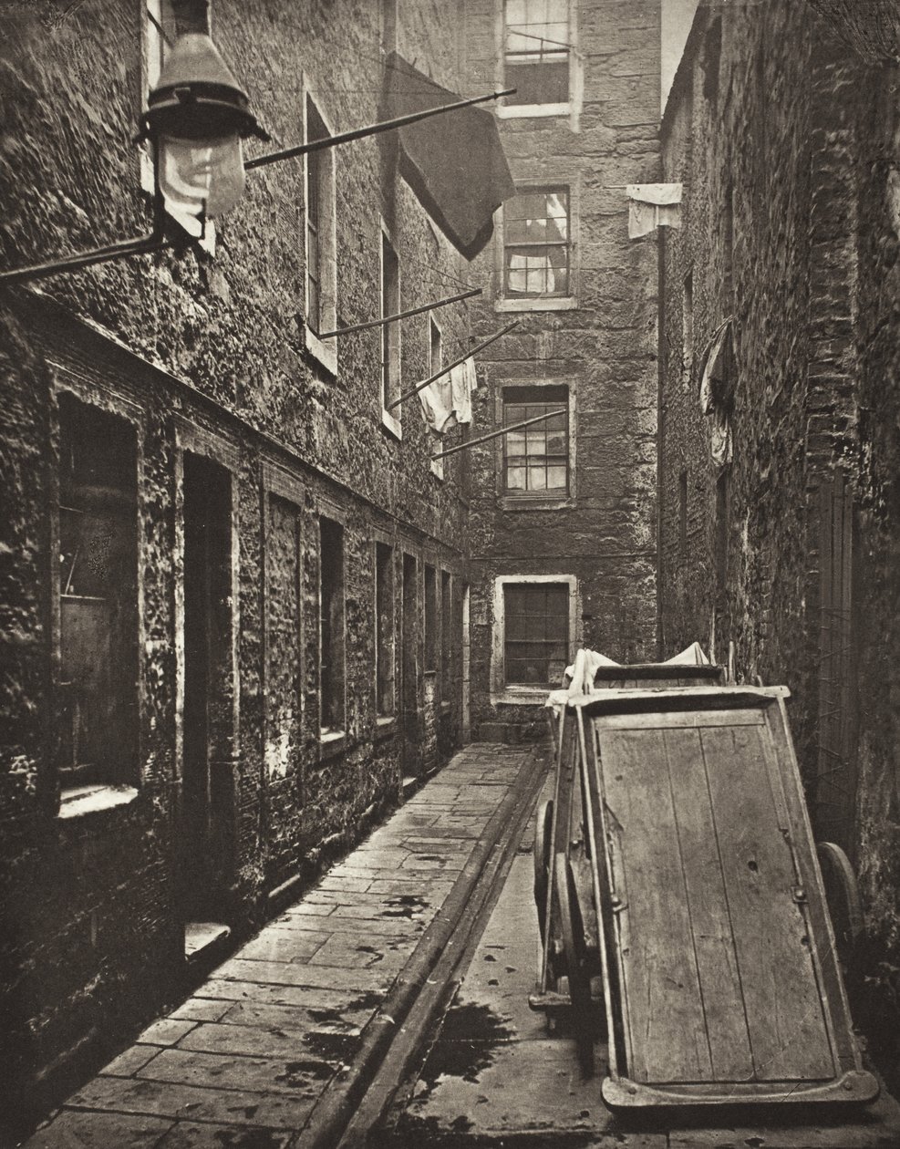 Vicolo n. 136, Saltmarket (#31) da Thomas Annan