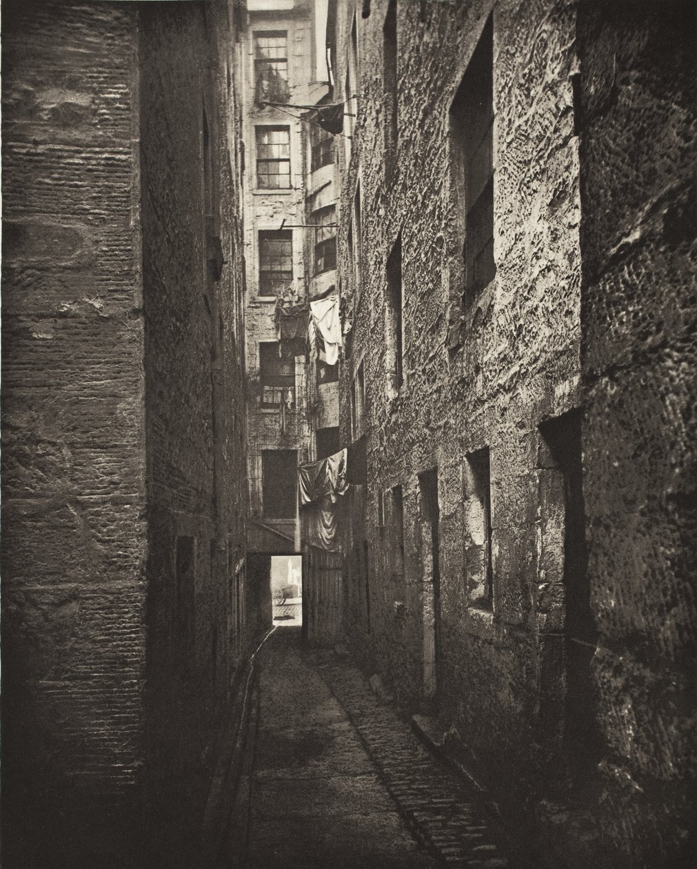 Close n. 148, High Street (n. 5) da Thomas Annan