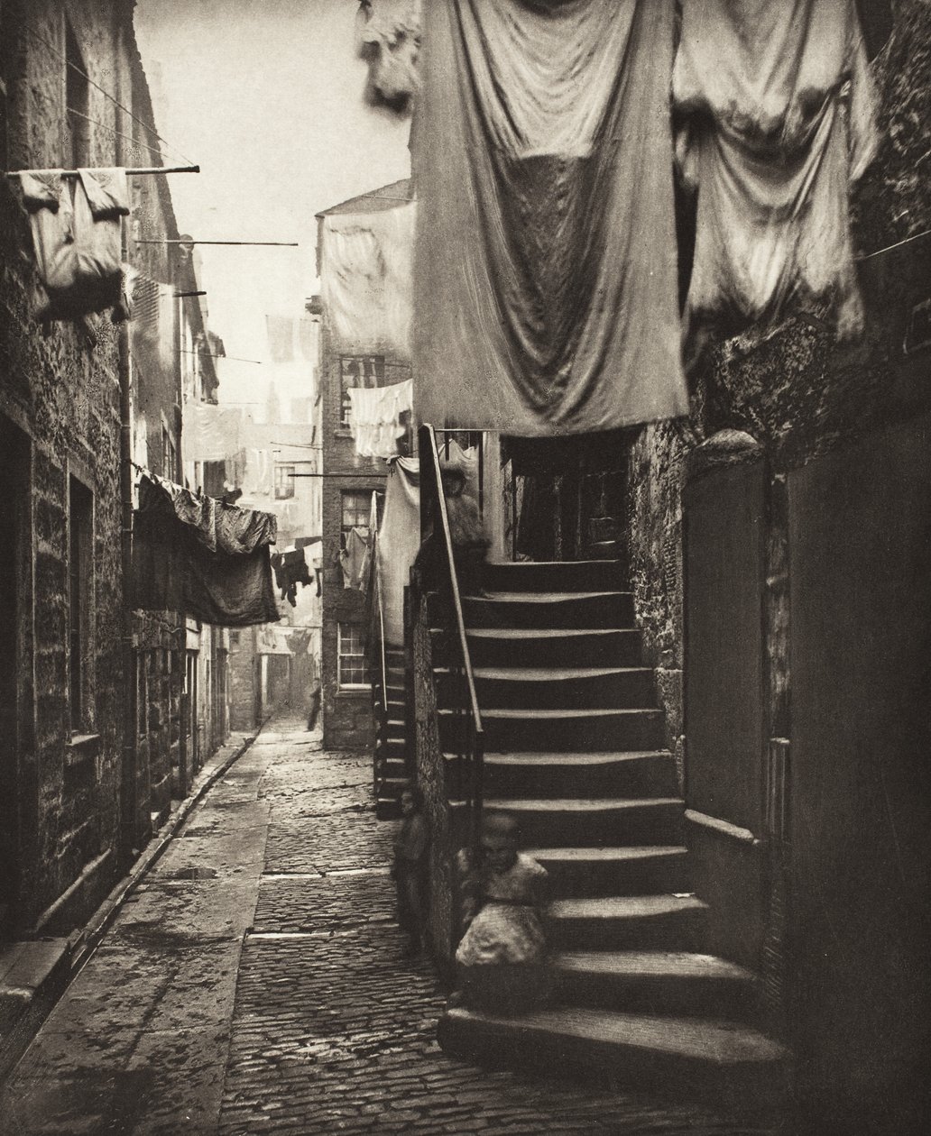 Close n. 193, High Street (n. 9) da Thomas Annan
