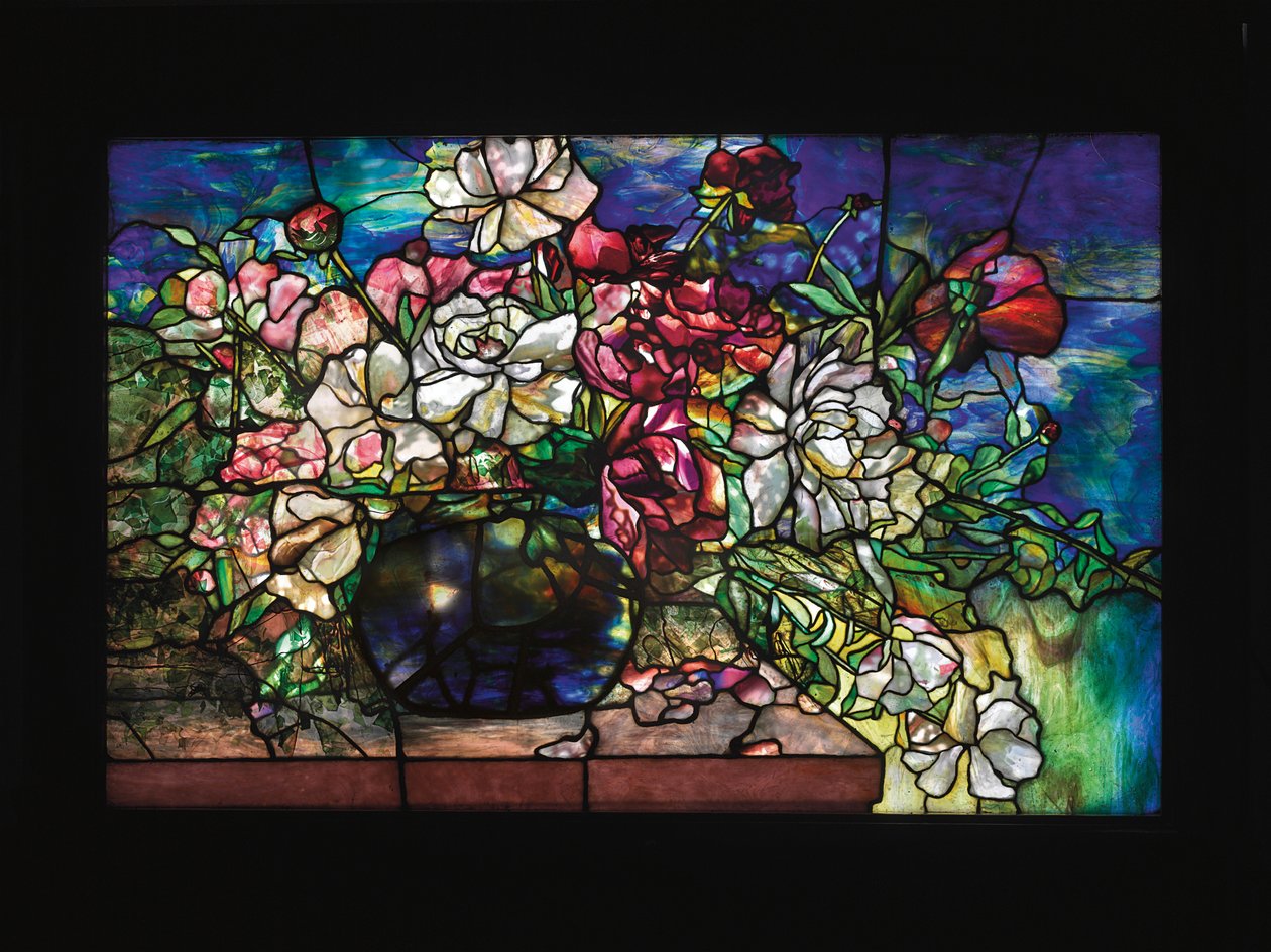 Finestra "Peonia" dalla Darius Goff House, Pawtucket, Rhode Island, c.1893 da Tiffany Studios