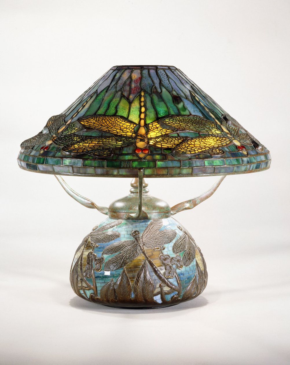Lampada da tavolo Tiffany Studios a forma di libellula da Tiffany and Company