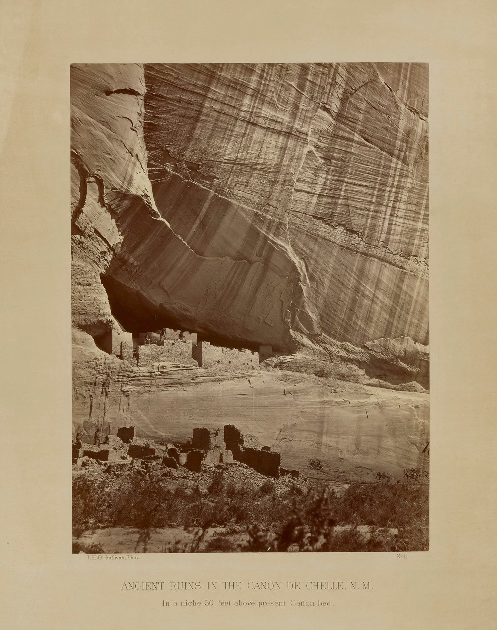 Antiche rovine nel Cañon de Chelle, N.M. (N. 11, Esplorazioni geografiche e rilievi a ovest del 100° meridiano) da Timothy H. O