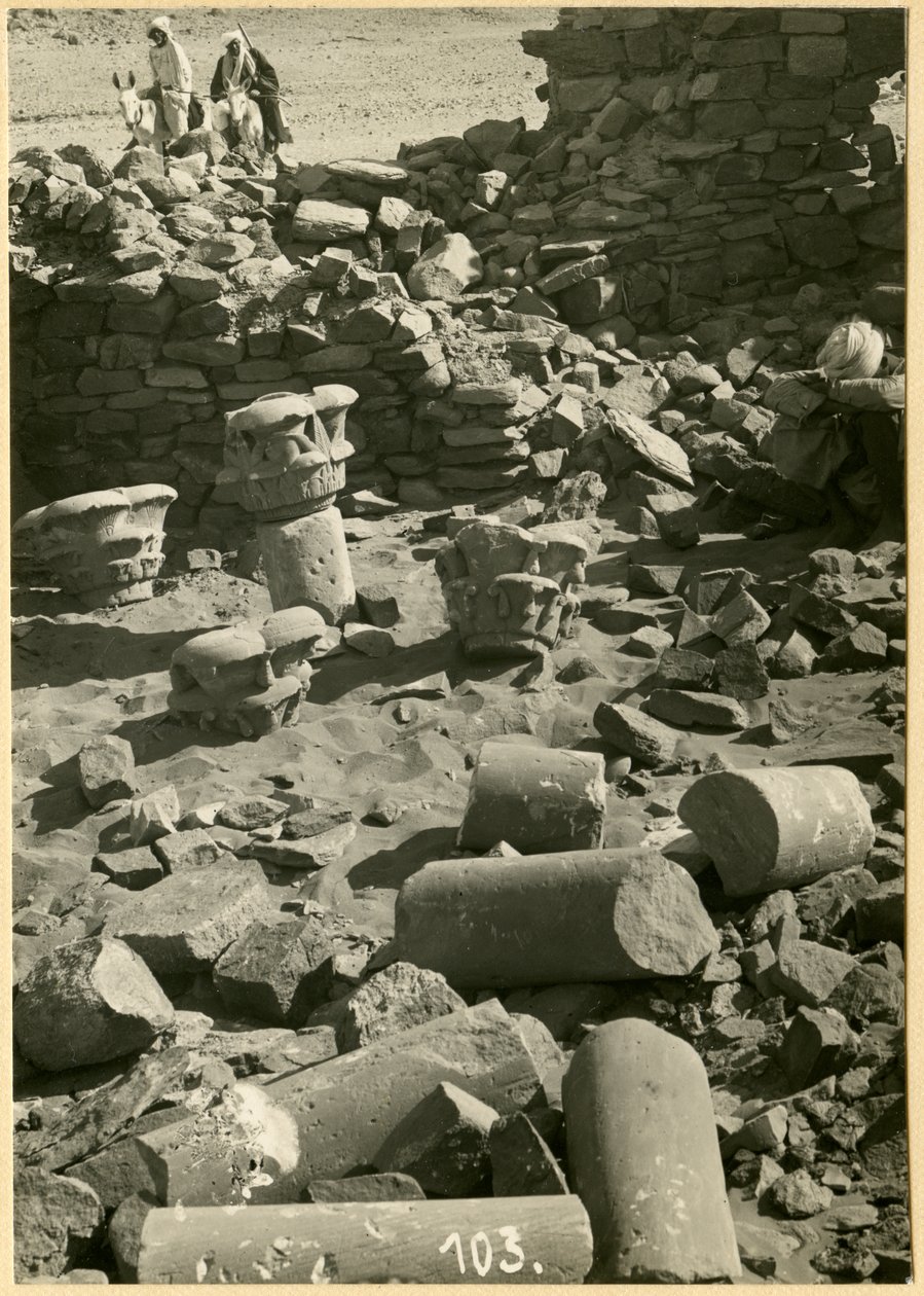 Rovine della chiesa medievale di Serreh, Sitte Gasma, Sudan, fotografia di Ugo Monneret de Villard da Ugo Monneret de Villard