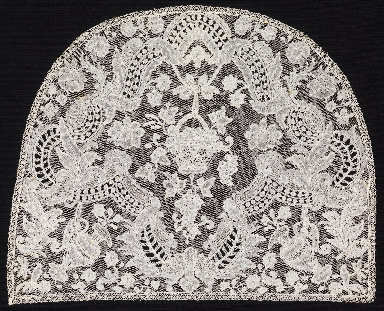 Corona del cappello (6839576) da Unbekannt Unbekannt